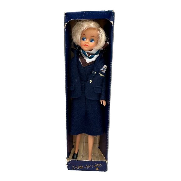 VINTAGE 1980'S DELTA AIRLINES MINI FLIGHT ATTENDANT DOLL Pre-owned ORIGINAL BOX - Picture 1 of 9